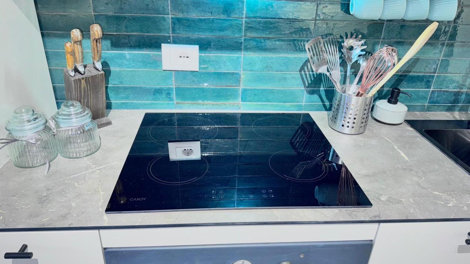 דרמי Newly Renovated Apartment Olive מראה חיצוני תמונה