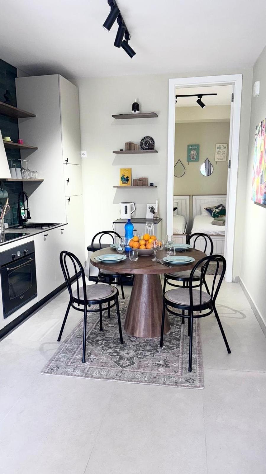 דרמי Newly Renovated Apartment Olive מראה חיצוני תמונה